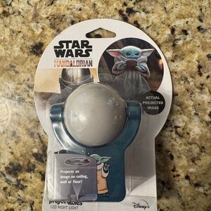 Star Wars Mandalorian Projectables LED Night Light